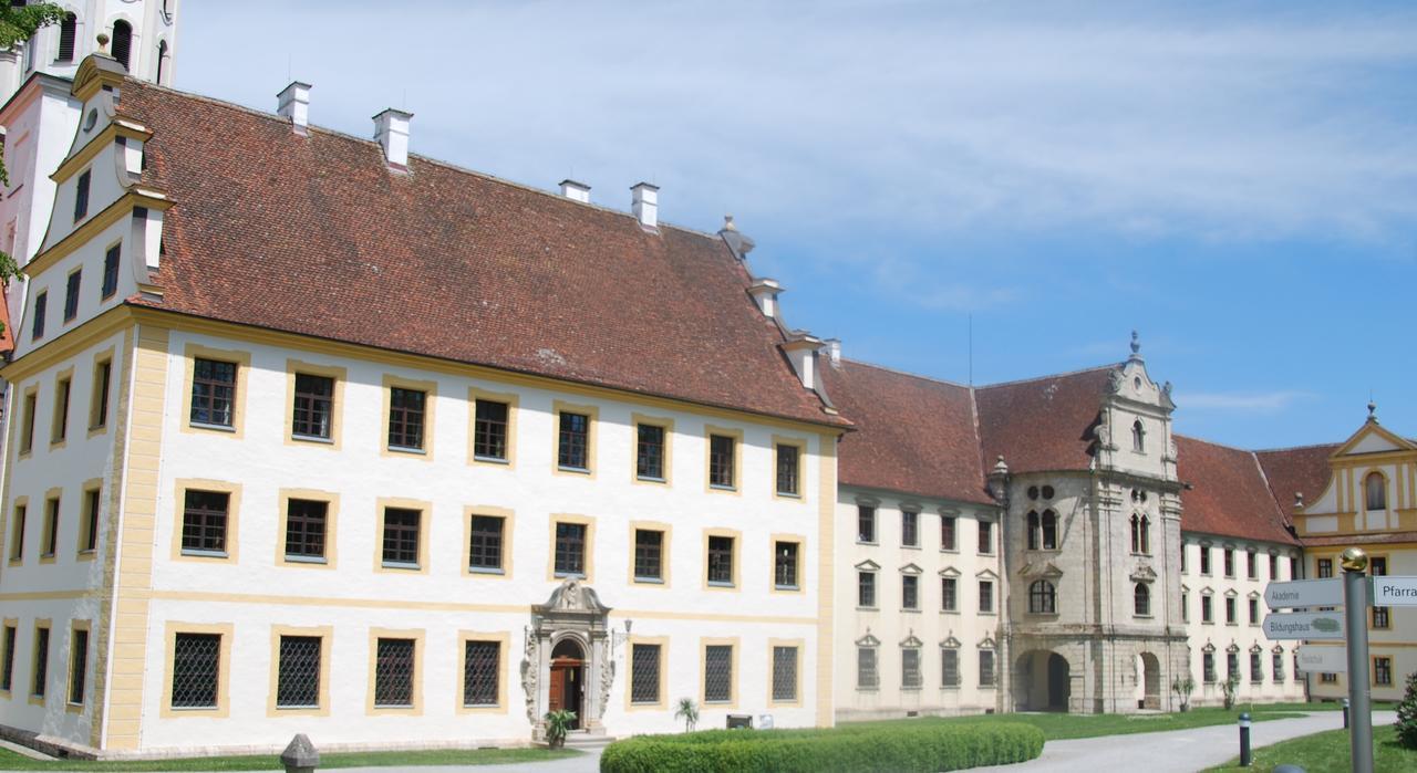 Kloster Obermarchtal 외부 사진